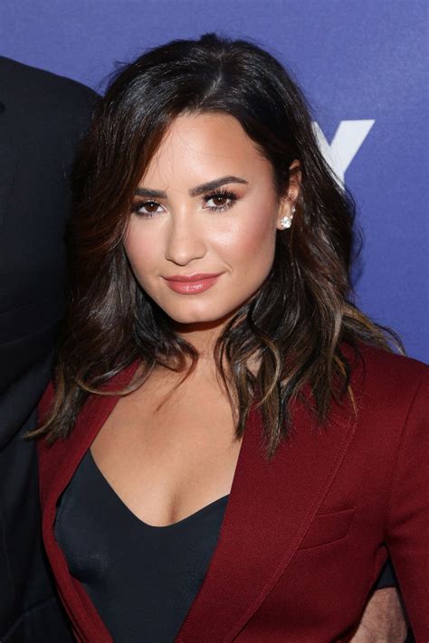 Sexy Beautiful Babes Demi Lovato Social Good Summit At 92y In New
