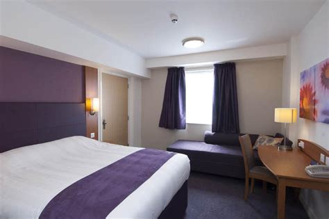 Premier inn london kensington is situated in london and is within a short walk of local landmarks, including gloucester road and earls court exhibition centre. Premier Inn London Kensington Olympia | WEBSITE | London