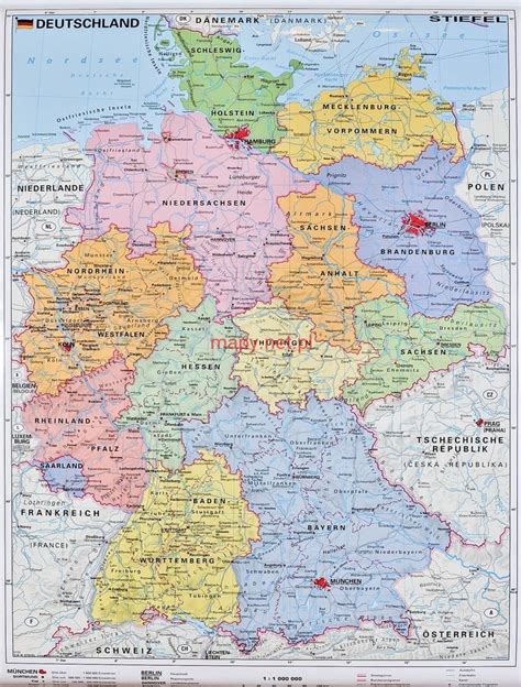 The north of germany, on sing left of the image. NIEMCY MAPA ŚCIENNA ADMINISTRACYJNA STIEFEL