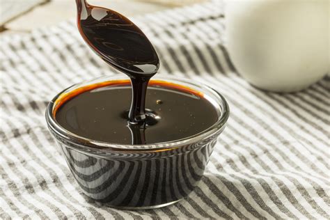 The Best Molasses Alternatives & Substitutes | Better Homes and Gardens