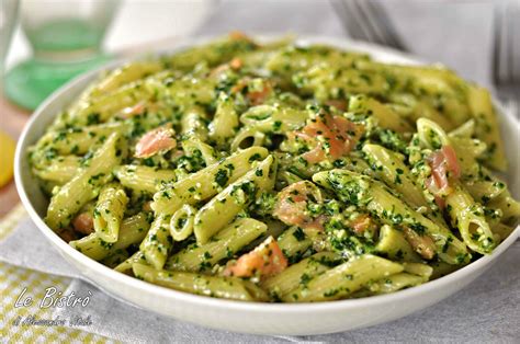 Pasta Al Pesto Di Rucola E Salmone Ricetta Semplice E Versatile