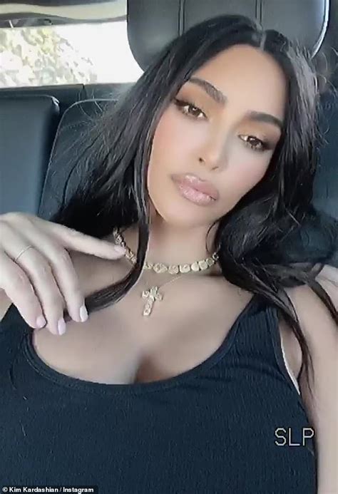 Kim Kardashian Flaunts Her Ample Chest And Glamorous Look In A Selfie