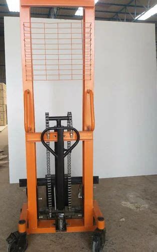 Fork Stacker Hydraulic Forklift Stackers For Goods Lifting Capacity