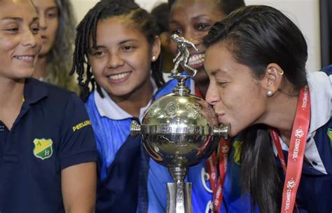 «спартак» поздравил луиса адриано с победой в кубке либертадорес. Copa Libertadores Femenina se mantiene en sus fechas ...