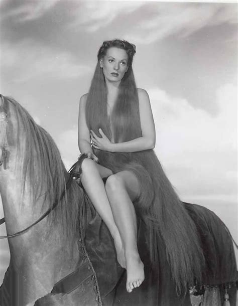 Hot Pictures Of Maureen Ohara Which Are Incredibly Sexy The Viraler