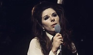 Watch Bobbie Gentry’s 1970 Preview Of New Song On ‘Ed Sullivan Show’