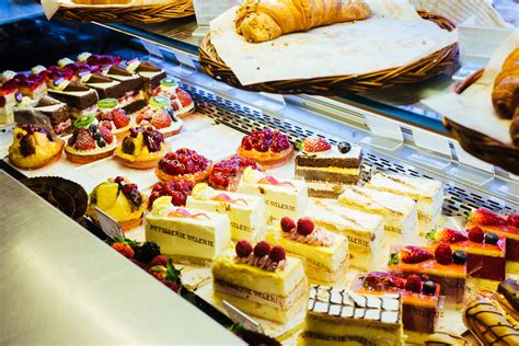 Baking bad: Patisserie Valerie collapses into administration ...