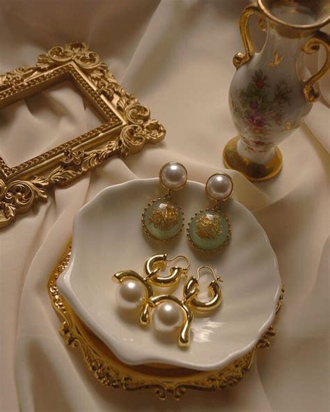 Bijoux Bijouterie Gold Aesthetic Jewelry Photography Styling Classy