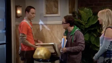 The Big Bang Theory Season 1 Sheldon Moment That Confuses Fans