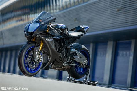 2020 Yamaha Yzf R1 Motosiklet Sitesi