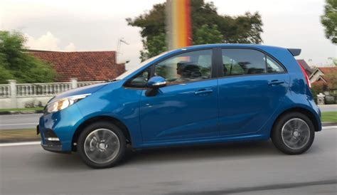 Looking to buy a new proton iriz in malaysia? The new Proton Iriz is desirable on many levels | Free ...