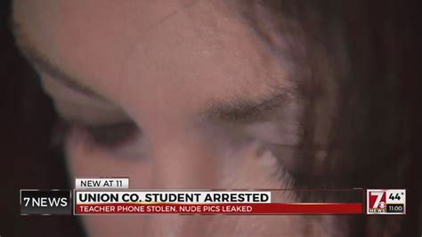 Union Nude Pics Dist Fmr Teacher React To Students Arrest Youtube