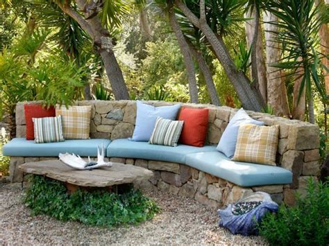 Χτιστοί καναπέδες για εξωτερικούς χώρους Garden Bench Diy Garden