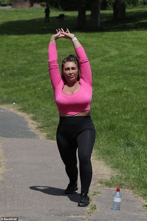 Lauren Goodger Shows Off Her Curves While Working Out In The Park After