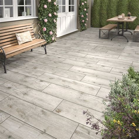 Lodge Natural Outdoor Plank Effect Porcelain 1200x300 Cheshire