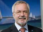 Werner Hoyer (EIB): Gelder nur für grüne Energie • Europe.Table