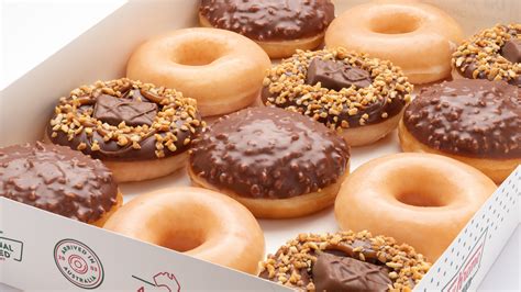 10.08 krispy kreme singapore halal certfication 2016. Krispy Kreme Releases SNICKERS Flavoured Doughnuts
