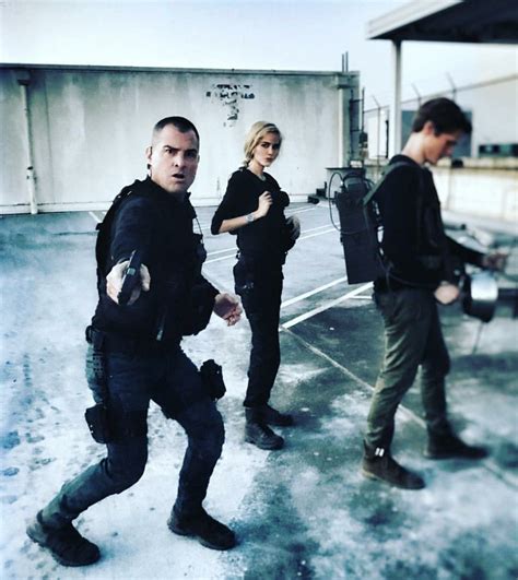 George Eads Jack Dalton Isabel Lucas New Member And Lucas Till Angus Macgyver In A