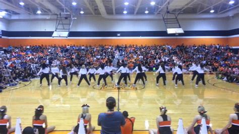 Haltom High Steppers Perform At Pep Rally Youtube
