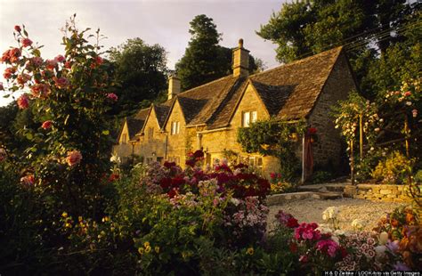 This Is The Quaintest Village In England And Its Truly Perfect Huffpost