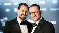 Jens Spahn privat: Familie und Kinder? So lebt er mit seinem Mann ...