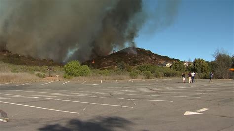 San Marcos Brush Fire Near Palomar College Photos Nbc 7 San Diego