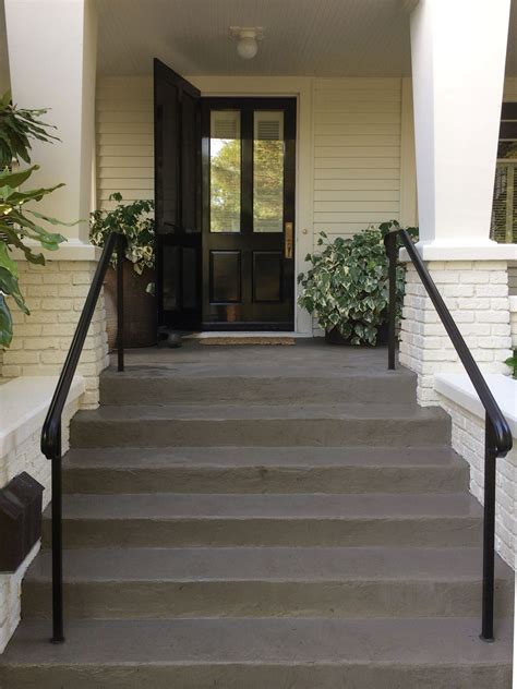 Information about rail systems, whether handrail or guardrail, as they provide fall protection from an upper level to a lower level in industrial or commercial workspaces. Traditional Exterior Handrail for Front Steps - Seattle ...