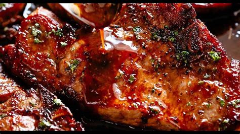 Sprinkle each pork chop, both sides, with salt, black pepper, garlic powder and rosemary. Pork Chop Center Cut Recipe : Breaded Center Cut Pork ...