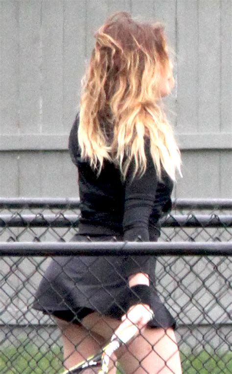 Whoa There Khloé Kardashians Flashes Underwear And Butt During Tennis