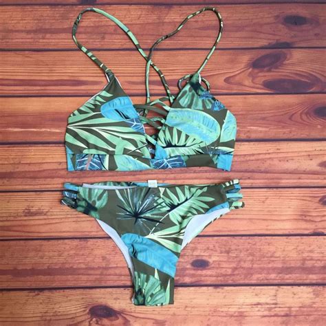 Sexy High Neck Bikini Swimwear Women Swimsuit Brazilian Bikini Set Green Print Halter Top Beach