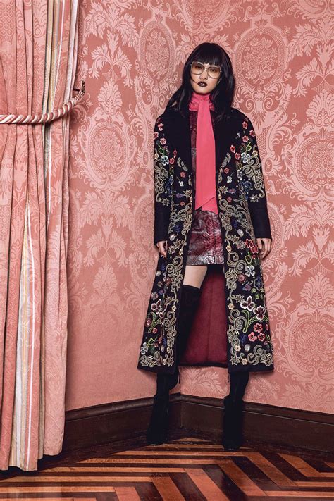 see the complete alice olivia fall 2017 ready to wear collection fall fashion trends fashion
