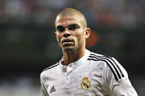 Pepe Nachfolger Real Madrid Fahndet In Italien