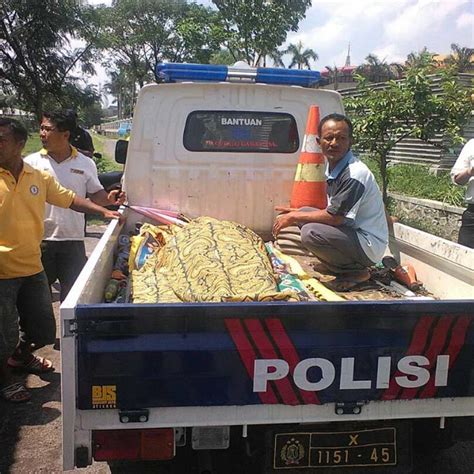 Ternyata perjalanan gudang garam menjadi salah satu perusahaan rokok terbesar di indonesia cukup panjang. Gudang Garam Grenjeng Bojonegoro - RAJA PROPERTI SURABAYA (RPS): Dijual Tanah 13080 m2 di ...