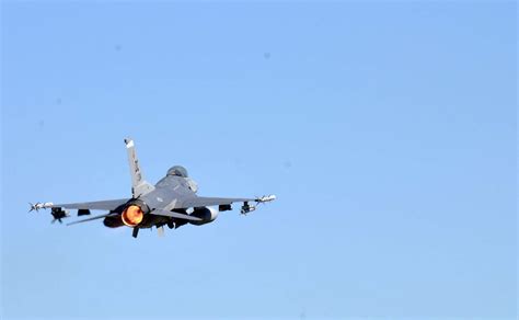 A Us Air Force F 16 Fighting Falcon Deployed From Nara And Dvids