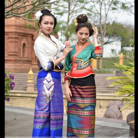 Ones will see travelers, both male and female, can be seen in longyi. Myanmar Traditional costume Dai nationality slim retro ...