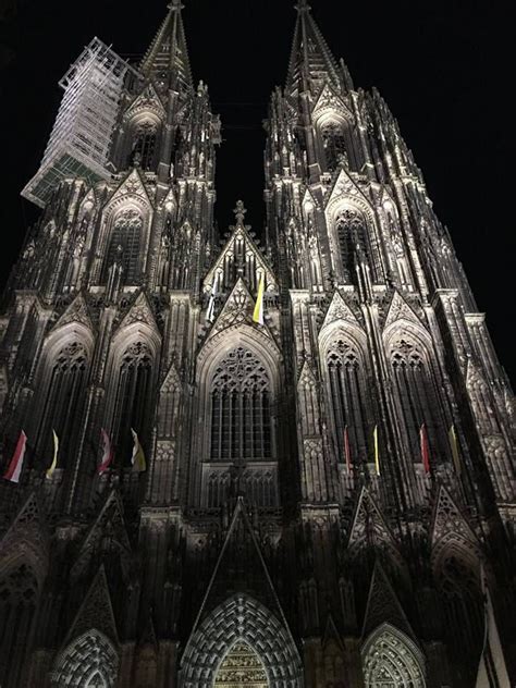 Cologne Cathedral At Night Cologne Cathedral Cathedral Cologne