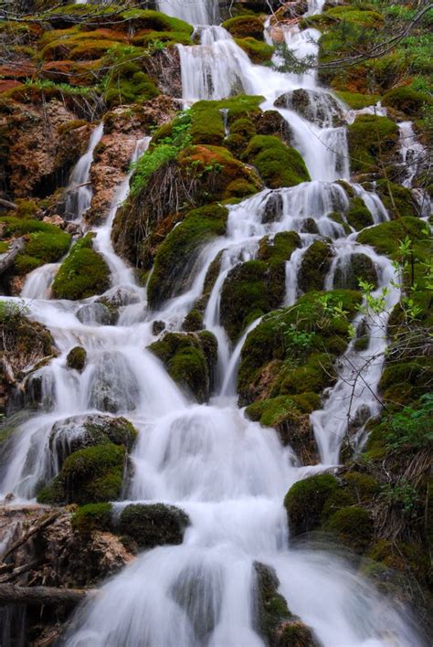 Everyone In Colorado Must Visit This Epic Waterfall As Soon As Possible