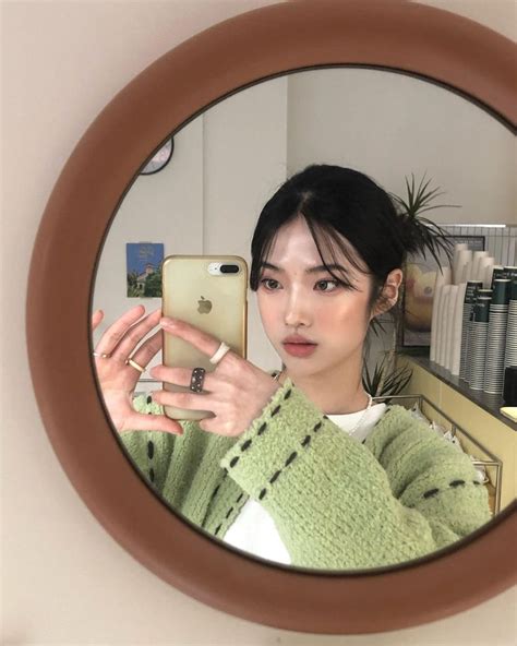 Aesthetic Girl Asian Uzzlang Bratz Korean Products Instagram Feed