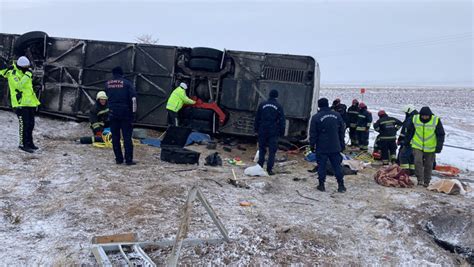 Son Dakika Konya Aksaray Kara Yolunda Tur Otob S Devrildi L