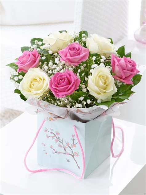 Mothers Day Rose T Bag Mothers Day Flower Delivery Mothers Day