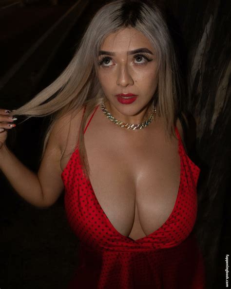 Rosy Rous Queenflowrox Nude Onlyfans Leaks The Fappening Photo