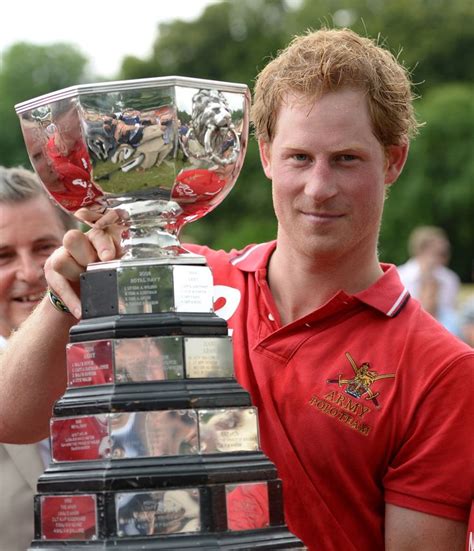 Prince Harry Gets A Sweat On And Wins Royalista Prince Harry Harry Prince William And Harry