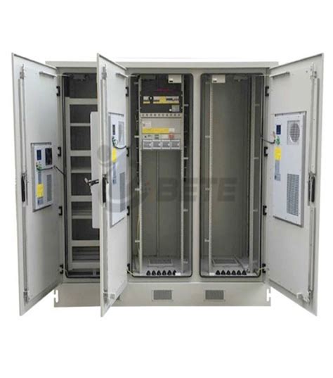 Telecom Outdoor Cabinet With 3 Compartments Air Conditioners