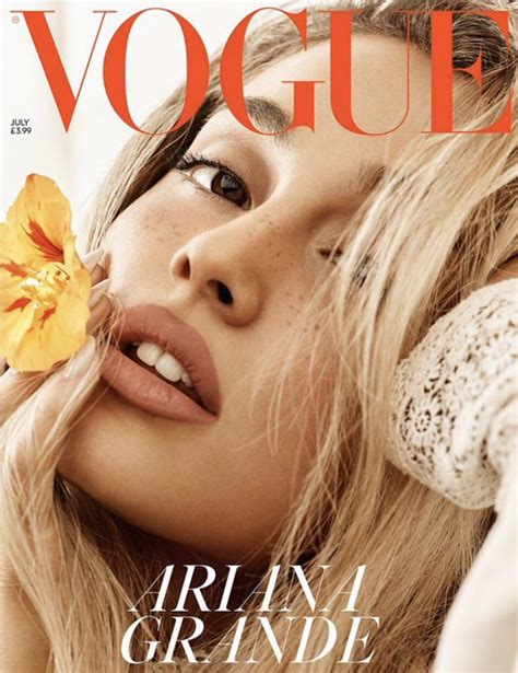 Ariana Grande Se Ve Irreconocible En La Portada De British Vogue Venus Media