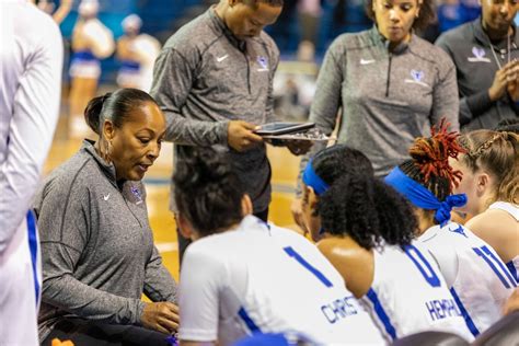 Womens Basketball ‘looks Forward To The Challenge Of Facing No 4