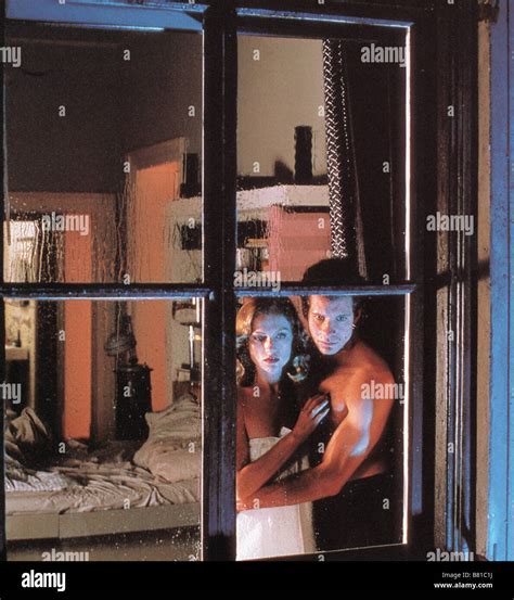 Faux T Moin The Bedroom Window Year Usa Steve Guttenberg Isabelle Huppert Director