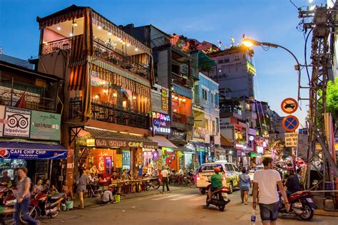 The Perfect 3 Day Ho Chi Minh City Itinerary Road Affair Sen Đá