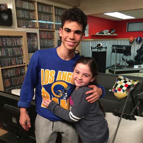 Camron Is Cheating On Lots Of Girls Cameron Boyce Disney Descendants 3