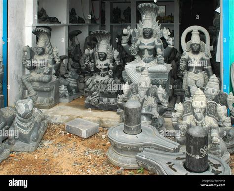 Mahabalipuram Statues Hi Res Stock Photography And Images Alamy