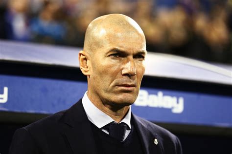Vidéo Zinedine Zidane Lors Du Match De La Coupe Du Roi Real Zaragoza